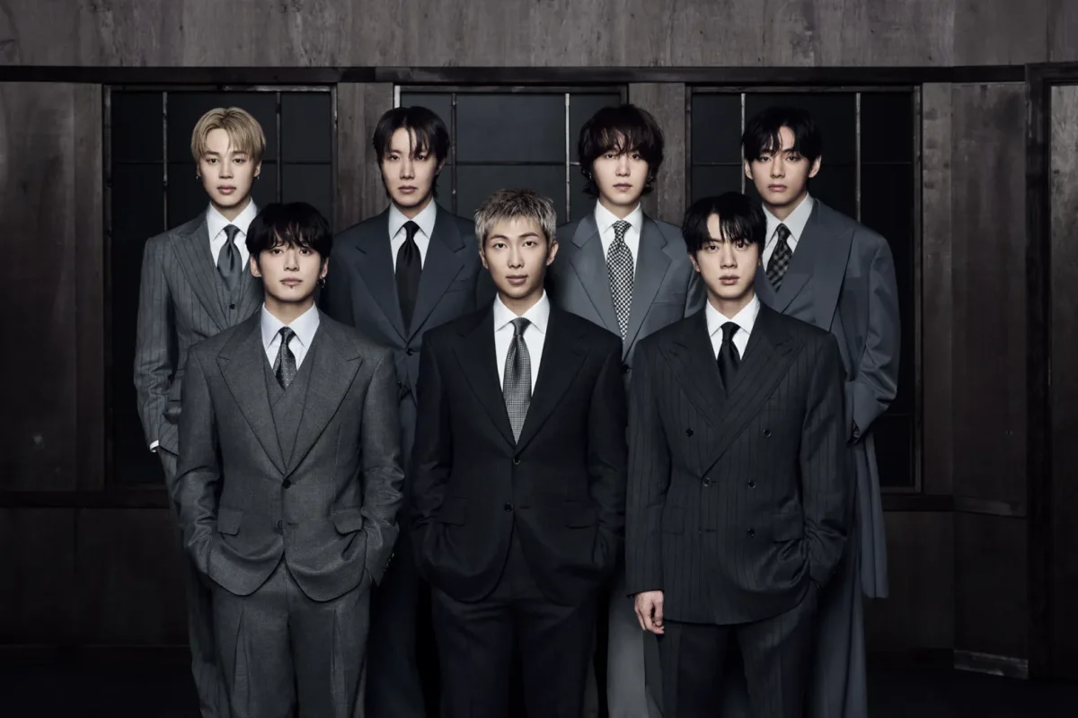 Album cover of BTS's new album "ARIRANG"